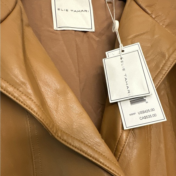 🎄 Elie Tahari Tan Faux Leather Trench Coat ✨
Size L | NWT | Chic Long Belted - Picture 3 of 9